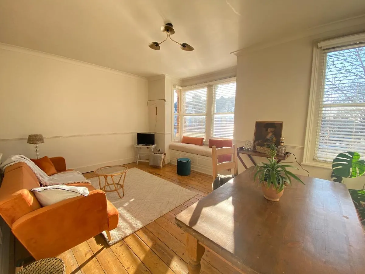 Stylish Apt London Excel Olympic Close To Station Apartment